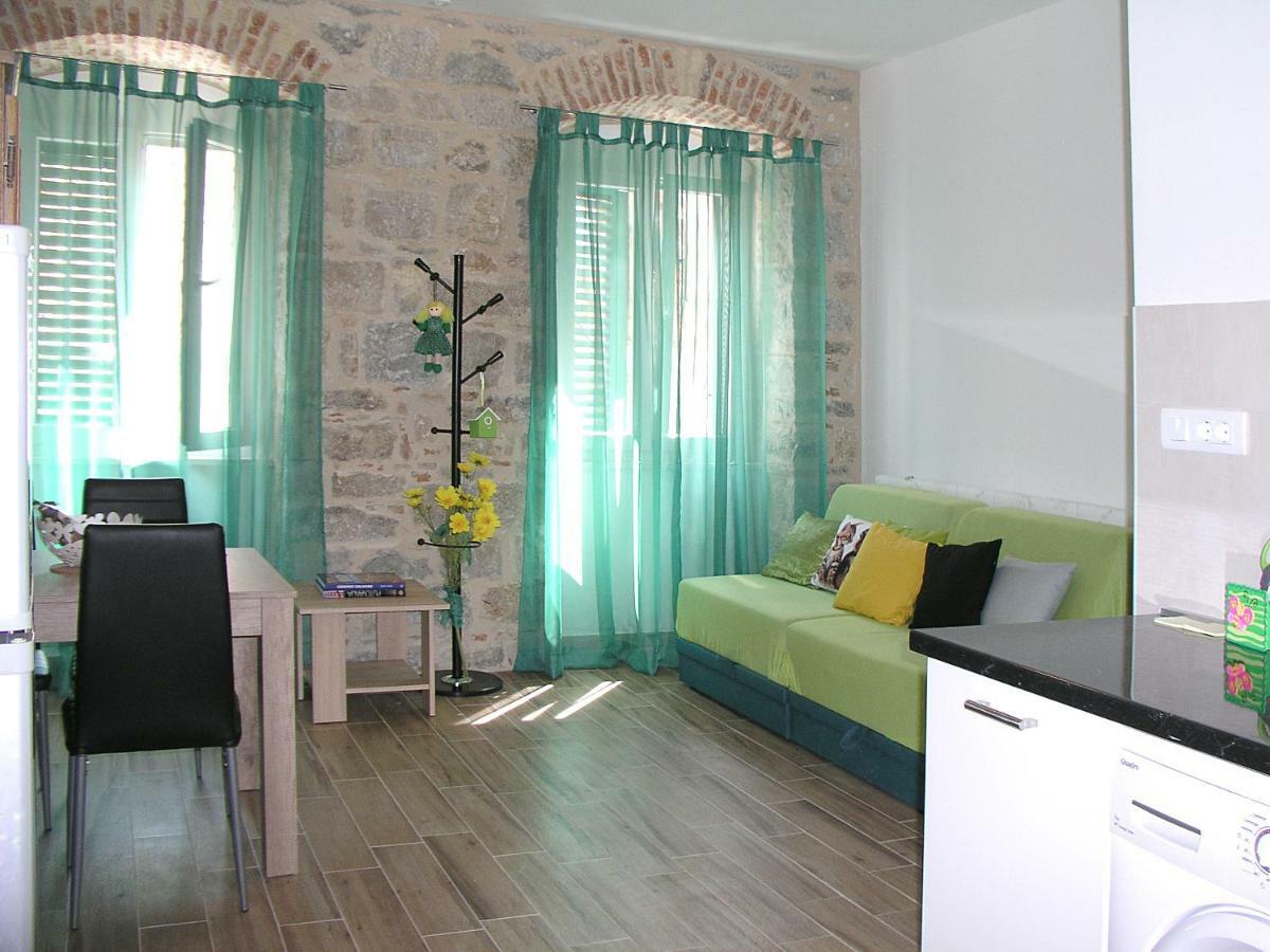 Apartmani Klara I Gracia Σπλιτ Εξωτερικό φωτογραφία